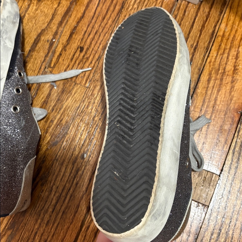 Golden Goose Superstar Sneakers - Picture 10 of 10